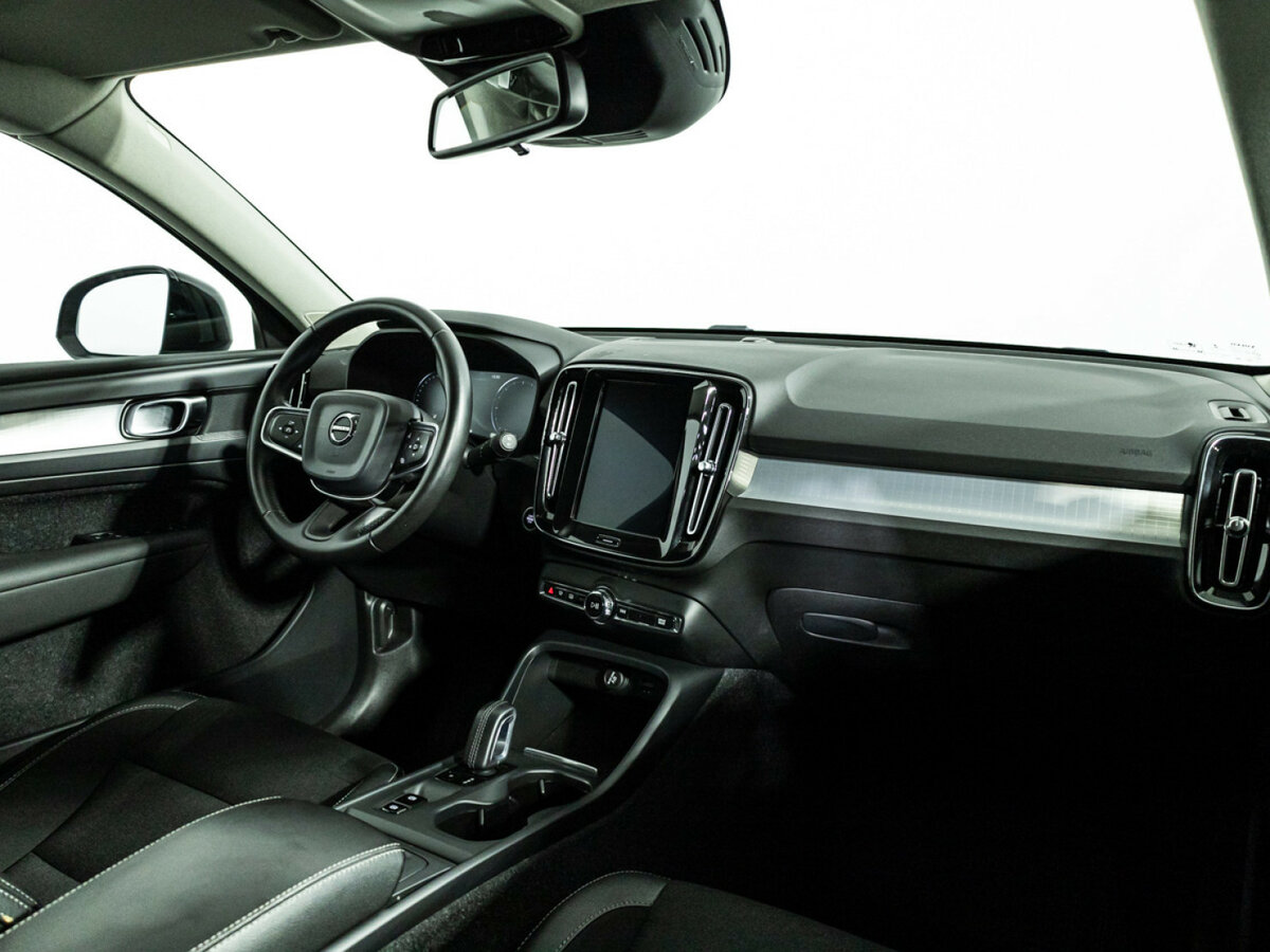 Volvo XC40 с пробегом — 2019 год. Фото: #8