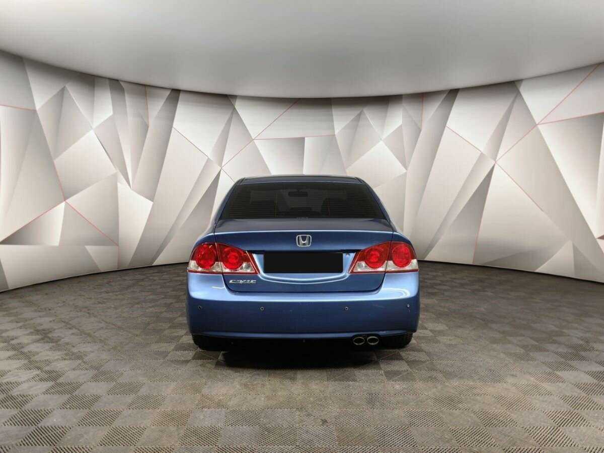 Honda Civic с пробегом — 2008 год. Фото: #7