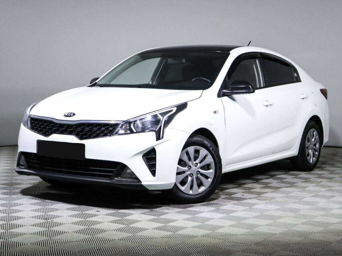 Kia Rio с пробегом — 2021 год. Посмотреть фото