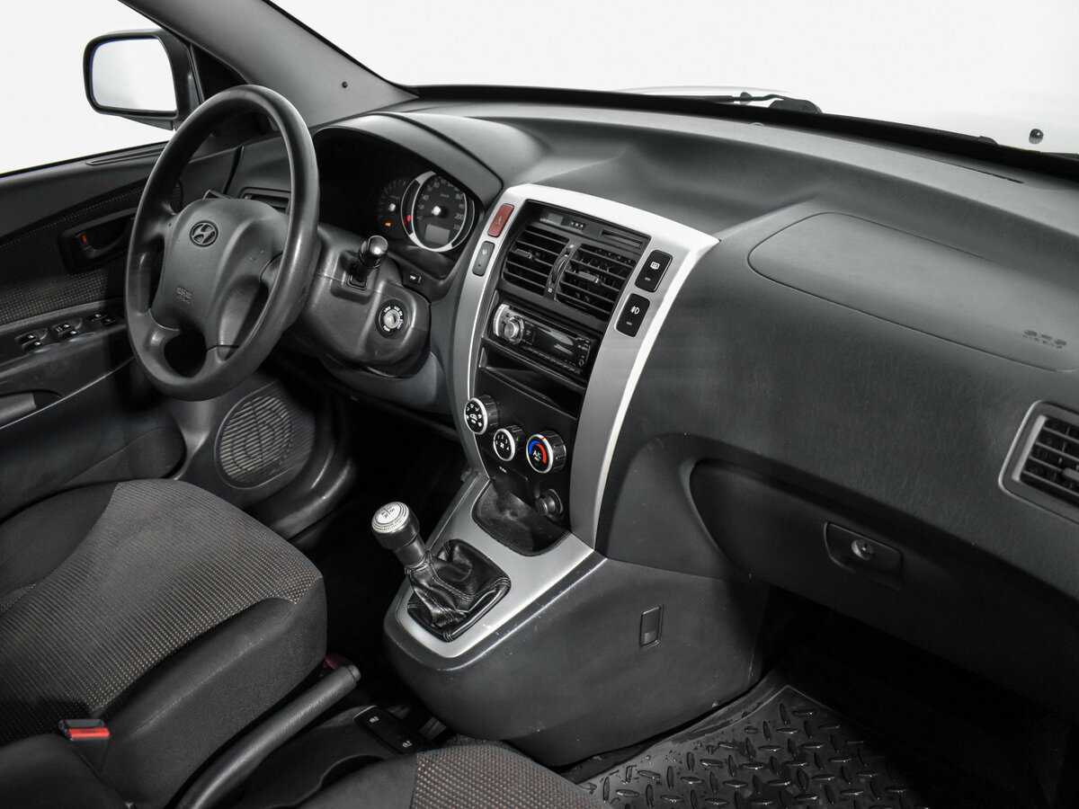 Hyundai Tucson с пробегом — 2007 год. Фото: #9