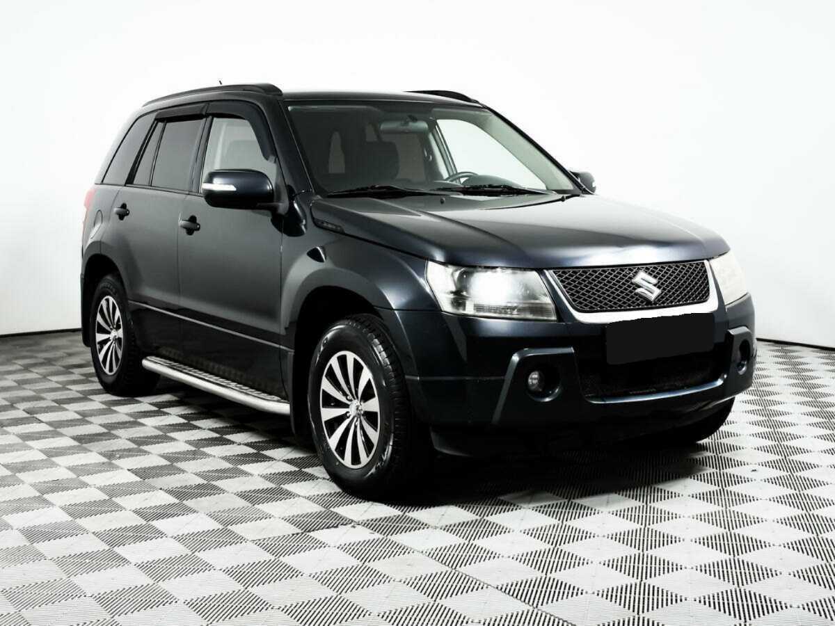Suzuki Grand Vitara с пробегом — 2011 год. Фото: #2
