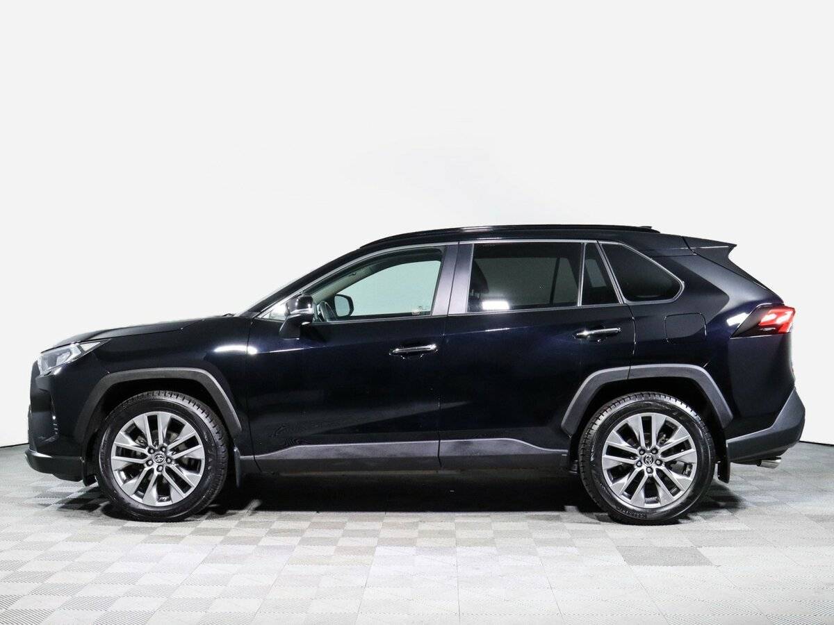 Toyota RAV4 с пробегом — 2020 год. Фото: #4