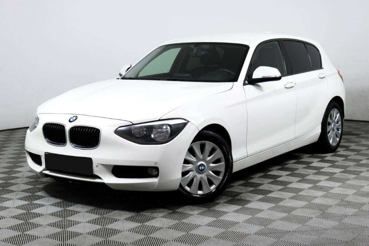 BMW 1 серии с пробегом — 2012 год. Посмотреть фото