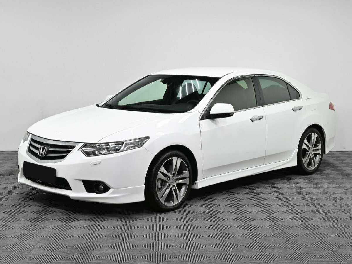 Honda Accord с пробегом — 2012 год. Фото: #0