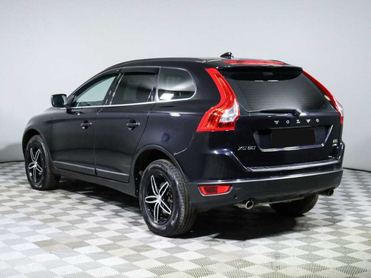 Volvo XC60 с пробегом — 2010 год. Фото: #6