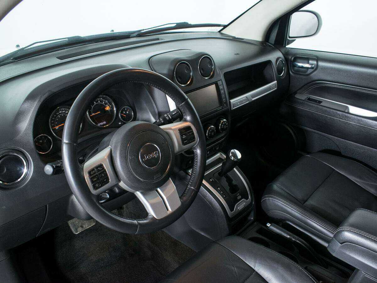 Jeep Compass с пробегом — 2013 год. Фото: #12