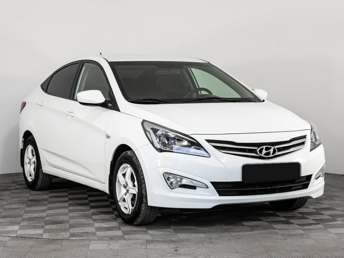 Hyundai Solaris с пробегом — 2016 год. Фото: #2