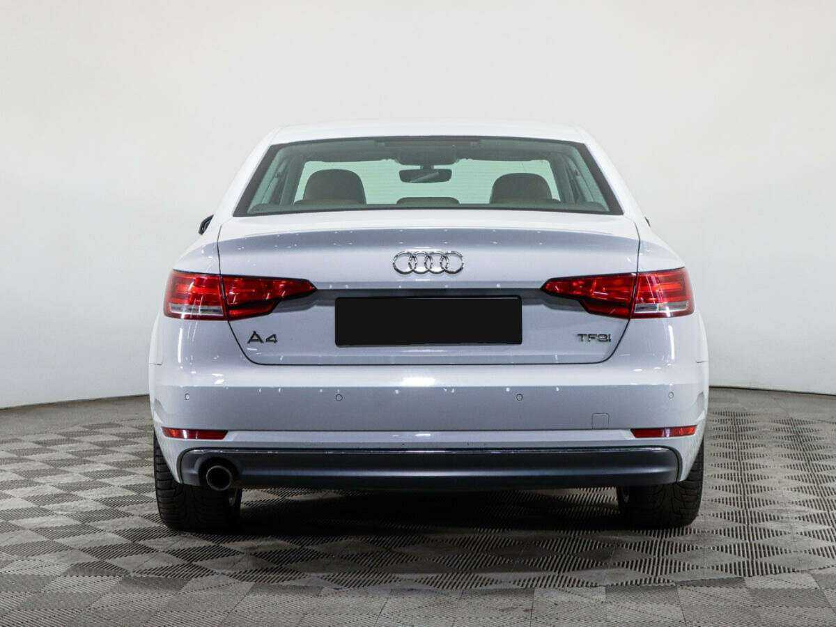 Audi A4 с пробегом — 2015 год. Фото: #4