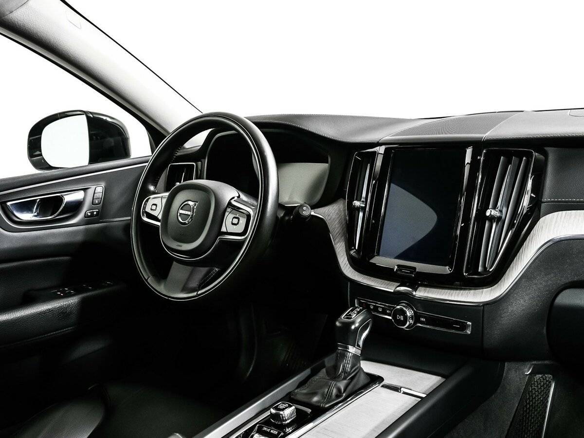 Volvo XC60 с пробегом — 2019 год. Фото: #8