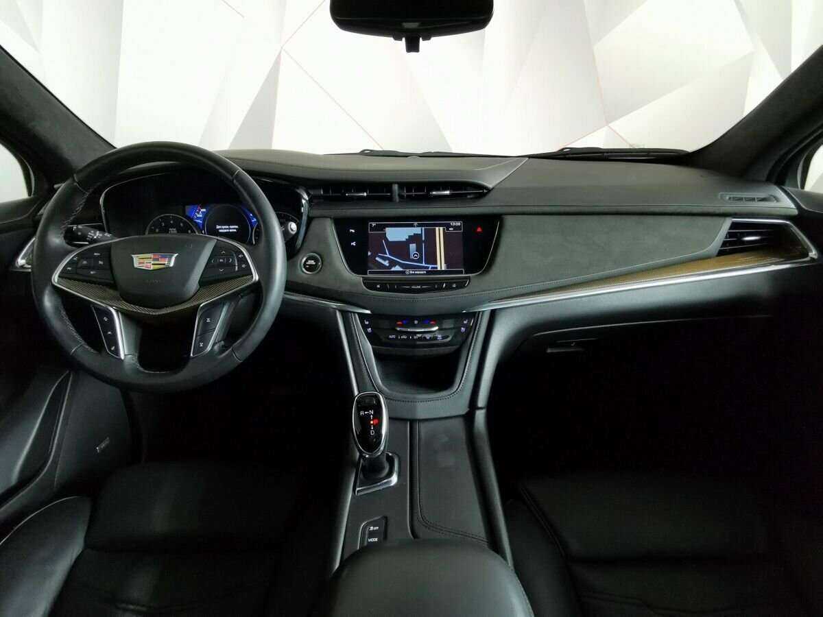 Cadillac XT5 с пробегом — 2016 год. Фото: #9