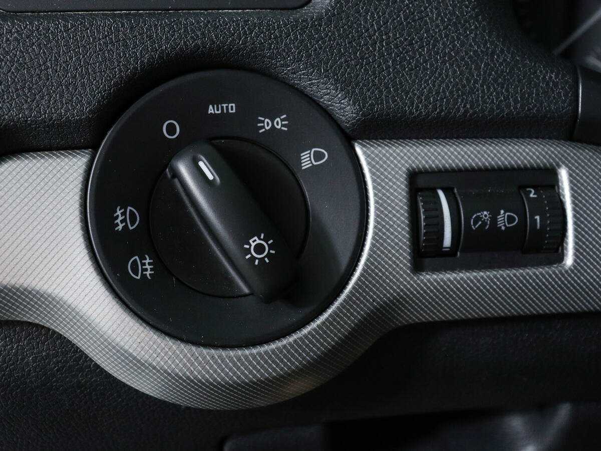 Skoda Octavia с пробегом — 2012 год. Фото: #14