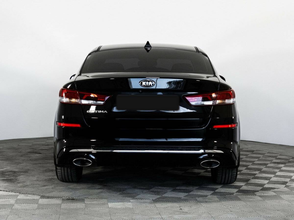 Kia Optima с пробегом — 2018 год. Фото: #4