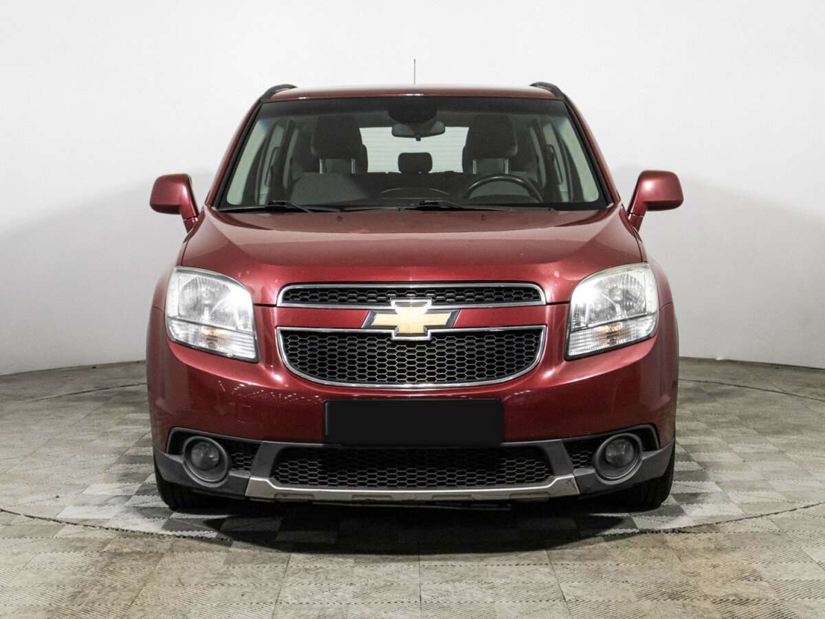 Chevrolet Orlando с пробегом — 2012 год. Фото: #1
