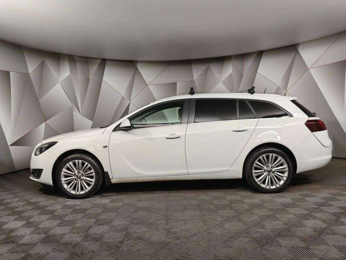 Opel Insignia с пробегом — 2014 год. Фото: #4