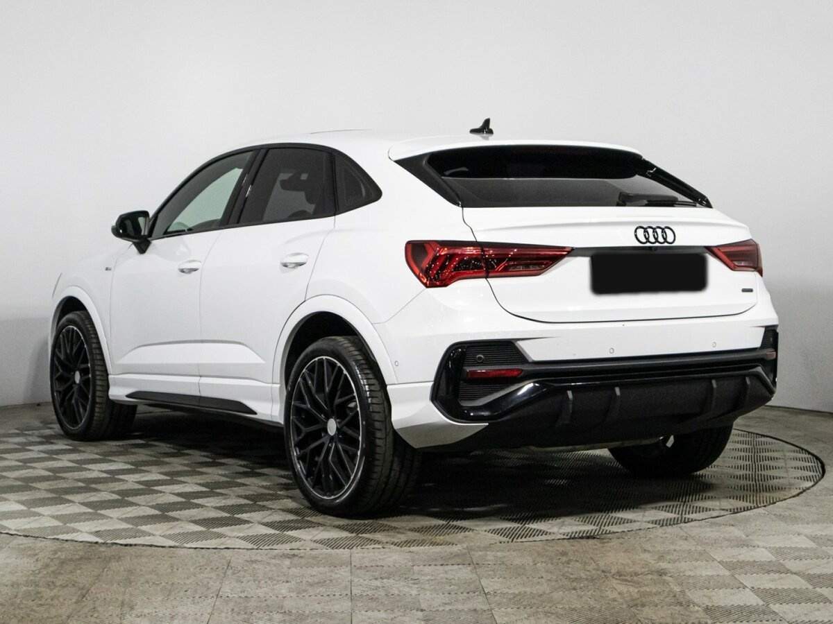 Audi Q3 Sportback с пробегом — 2020 год. Фото: #6
