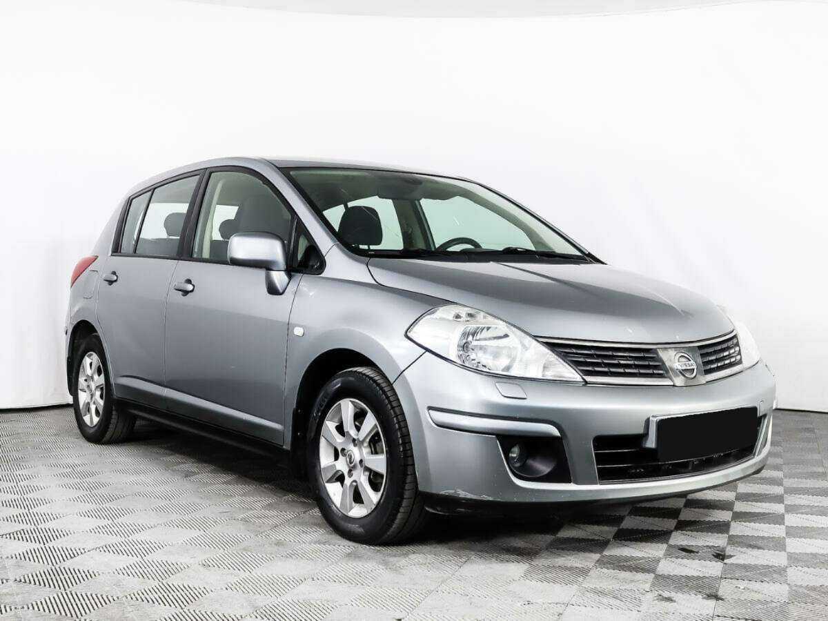 Nissan Tiida с пробегом — 2008 год. Фото: #2