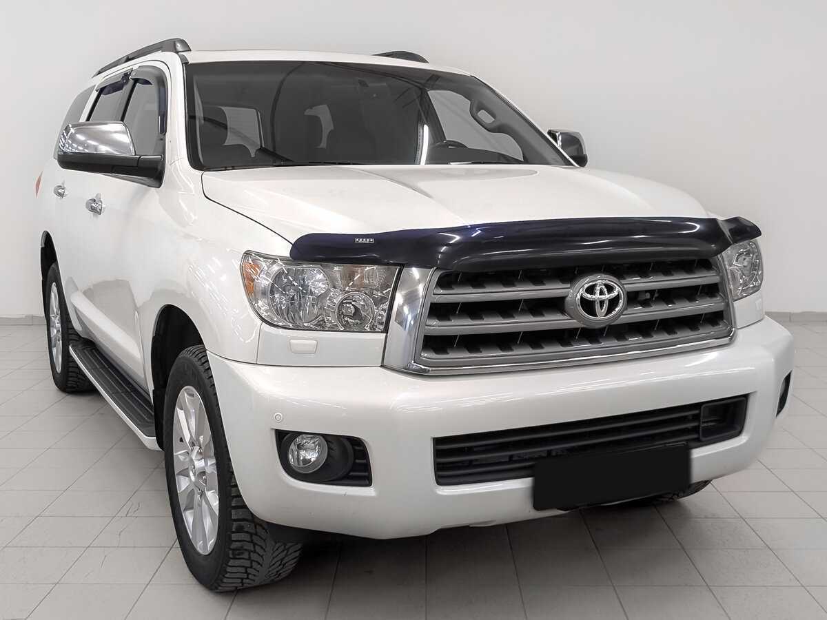 Toyota Sequoia с пробегом — 2013 год. Фото: #2