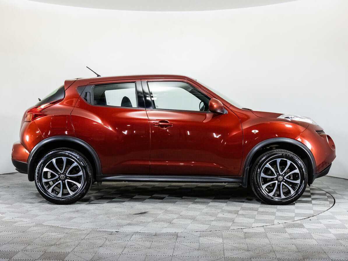 Nissan Juke с пробегом — 2011 год. Фото: #3