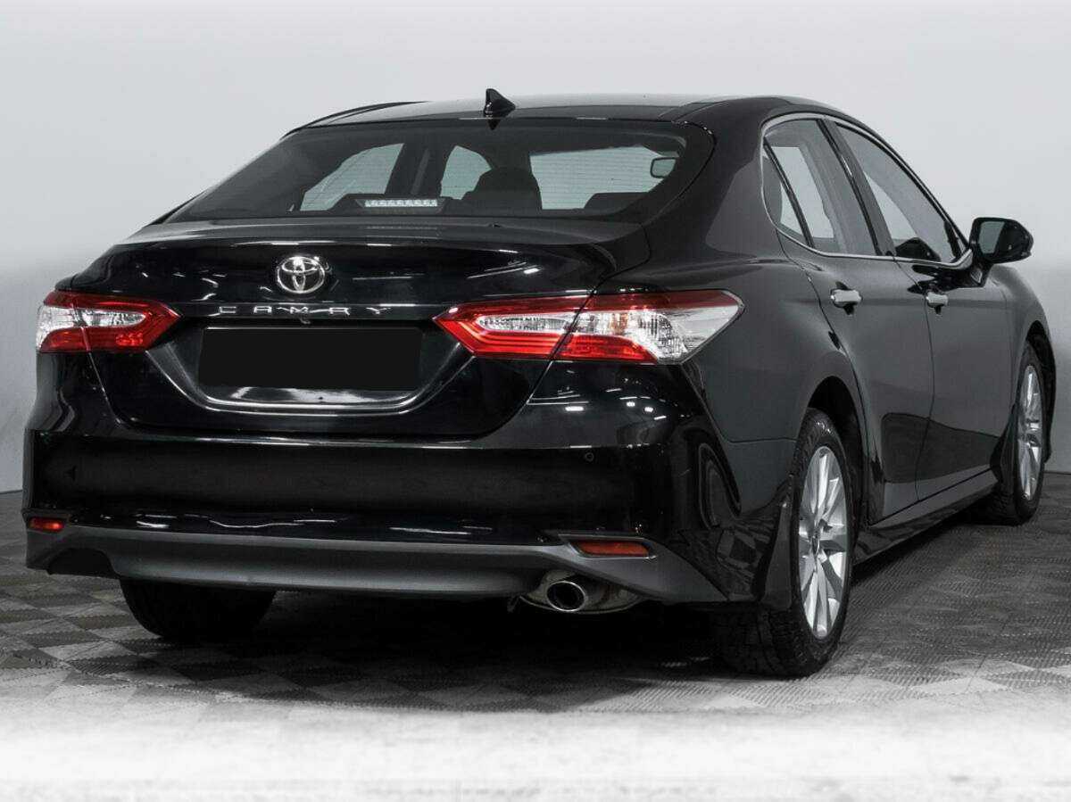 Toyota Camry с пробегом — 2021 год. Фото: #4