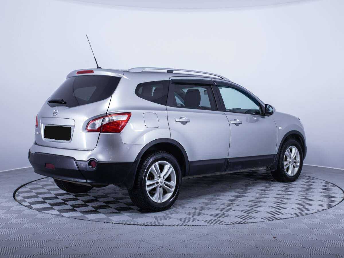 Nissan Qashqai+2 с пробегом — 2010 год. Фото: #4