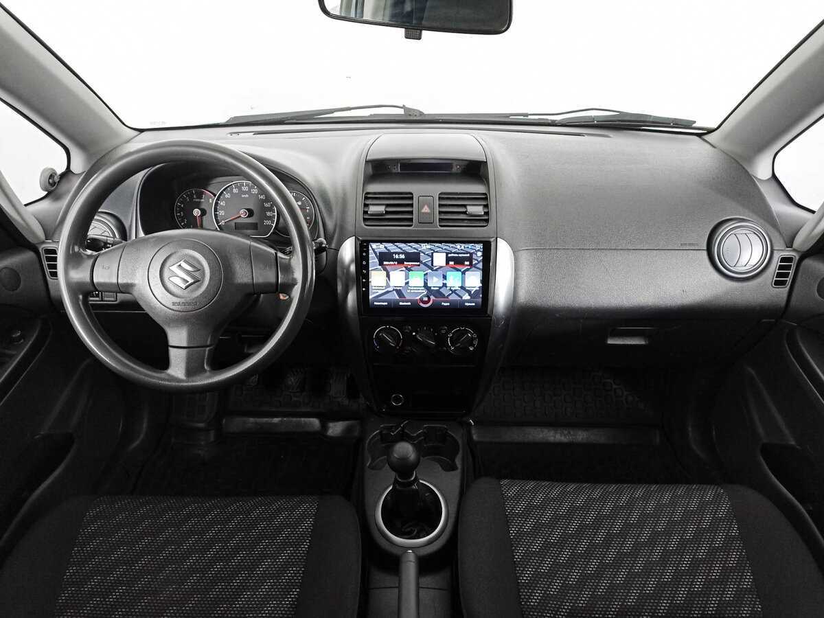 Suzuki SX4 с пробегом — 2008 год. Фото: #11