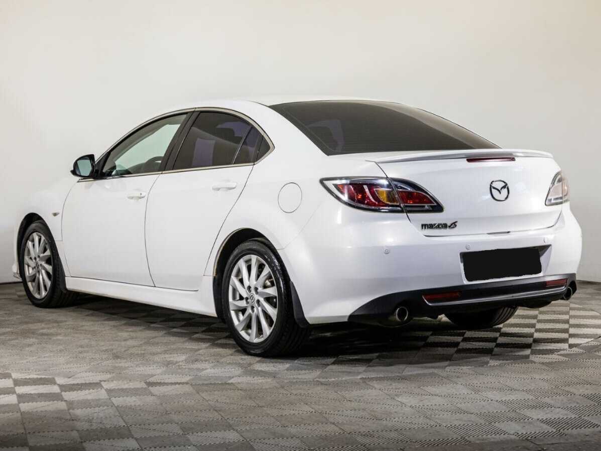 Mazda 6 с пробегом — 2011 год. Фото: #5