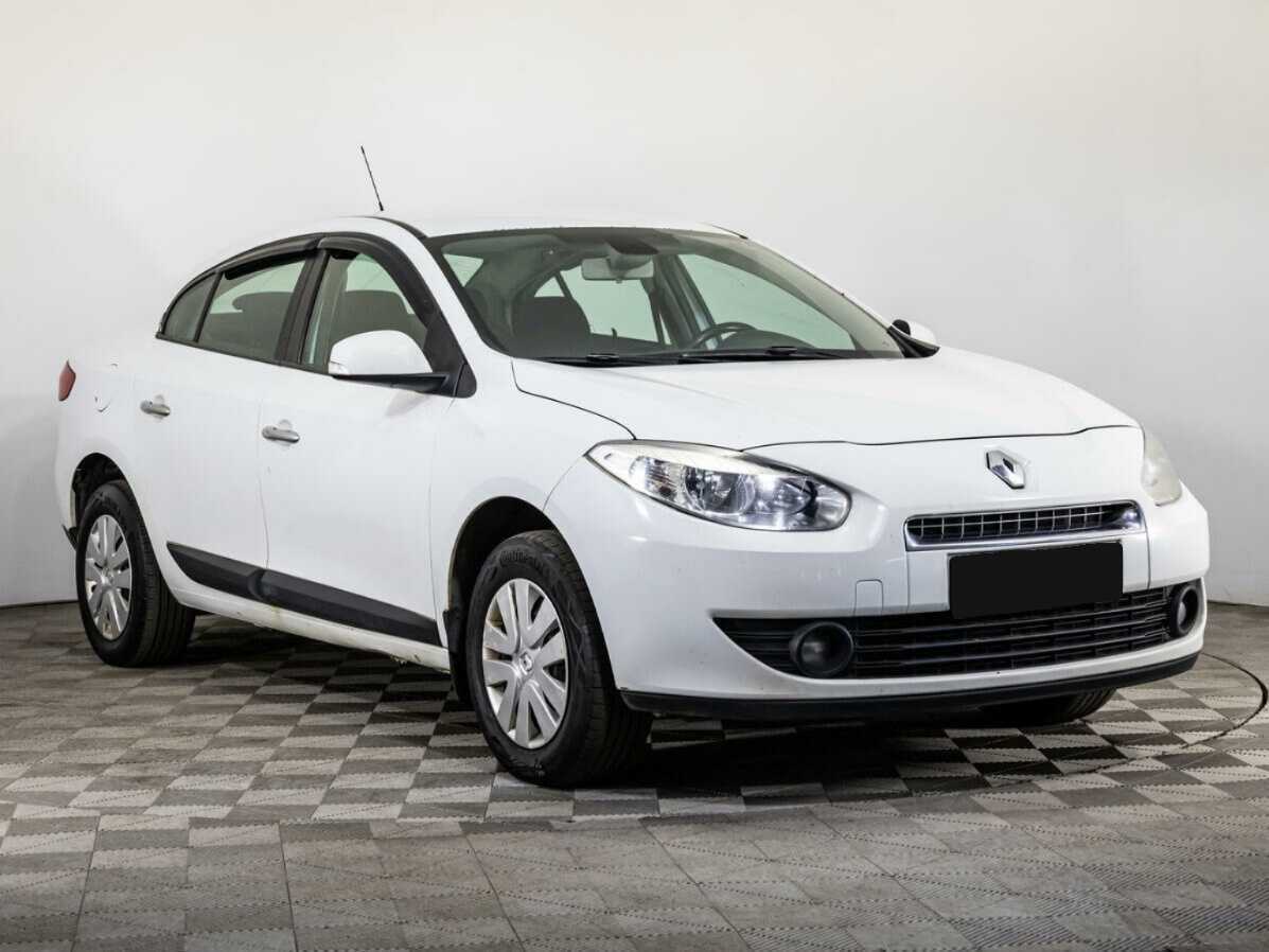 Renault Fluence с пробегом — 2013 год. Фото: #2