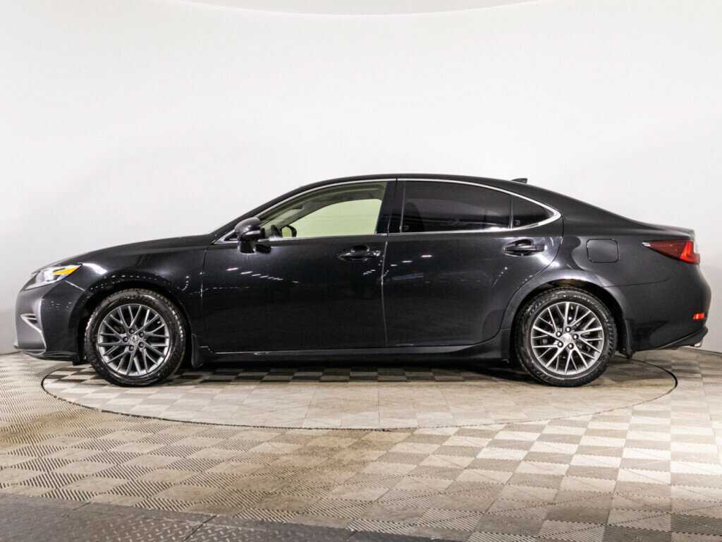 Lexus ES с пробегом — 2017 год. Фото: #7