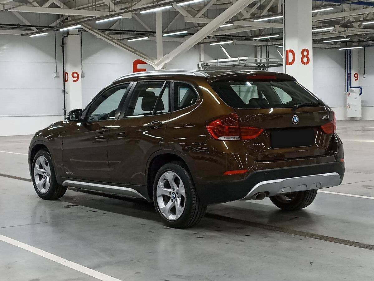 BMW X1 с пробегом — 2012 год. Фото: #6