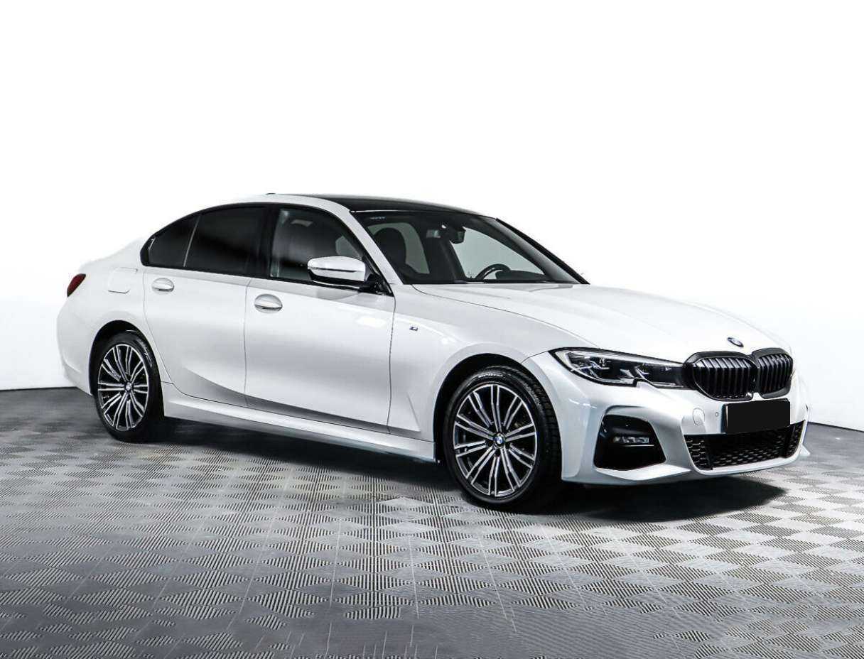 BMW 3 серии с пробегом — 2019 год. Фото: #2