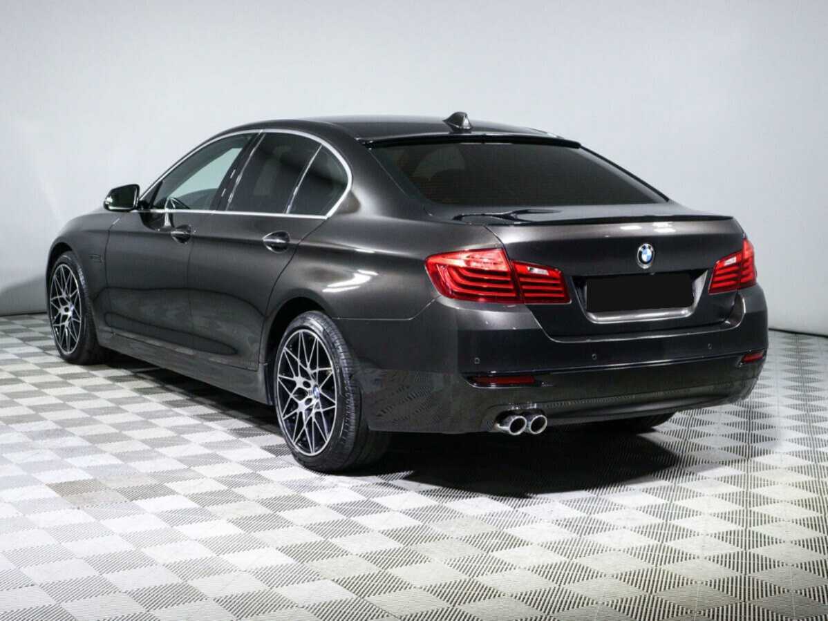 BMW 5 серии с пробегом — 2016 год. Фото: #6