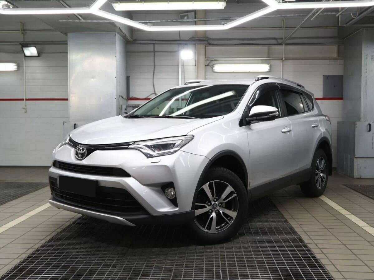 Toyota RAV4 с пробегом — 2019 год. Фото: #0