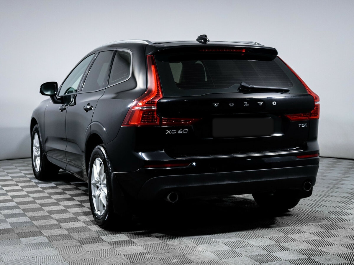 Volvo XC60 с пробегом — 2021 год. Фото: #6