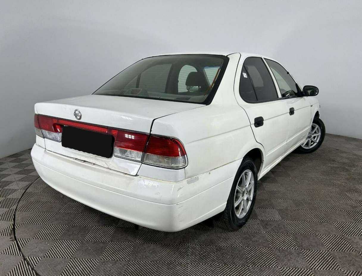 Nissan Sunny с пробегом — 2004 год. Фото: #5