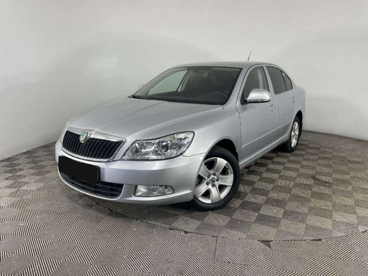 Skoda Octavia с пробегом — 2010 год. Фото: #0