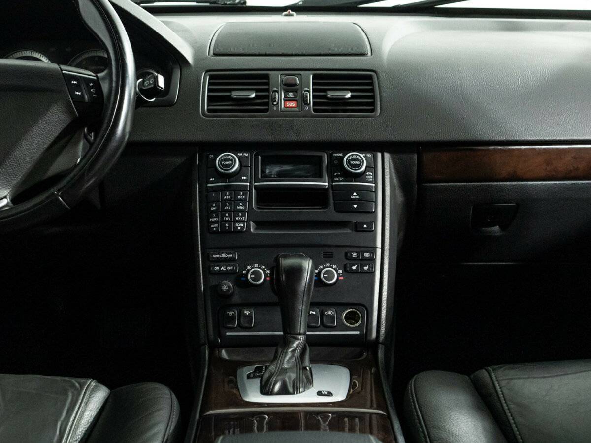 Volvo XC90 с пробегом — 2012 год. Фото: #13