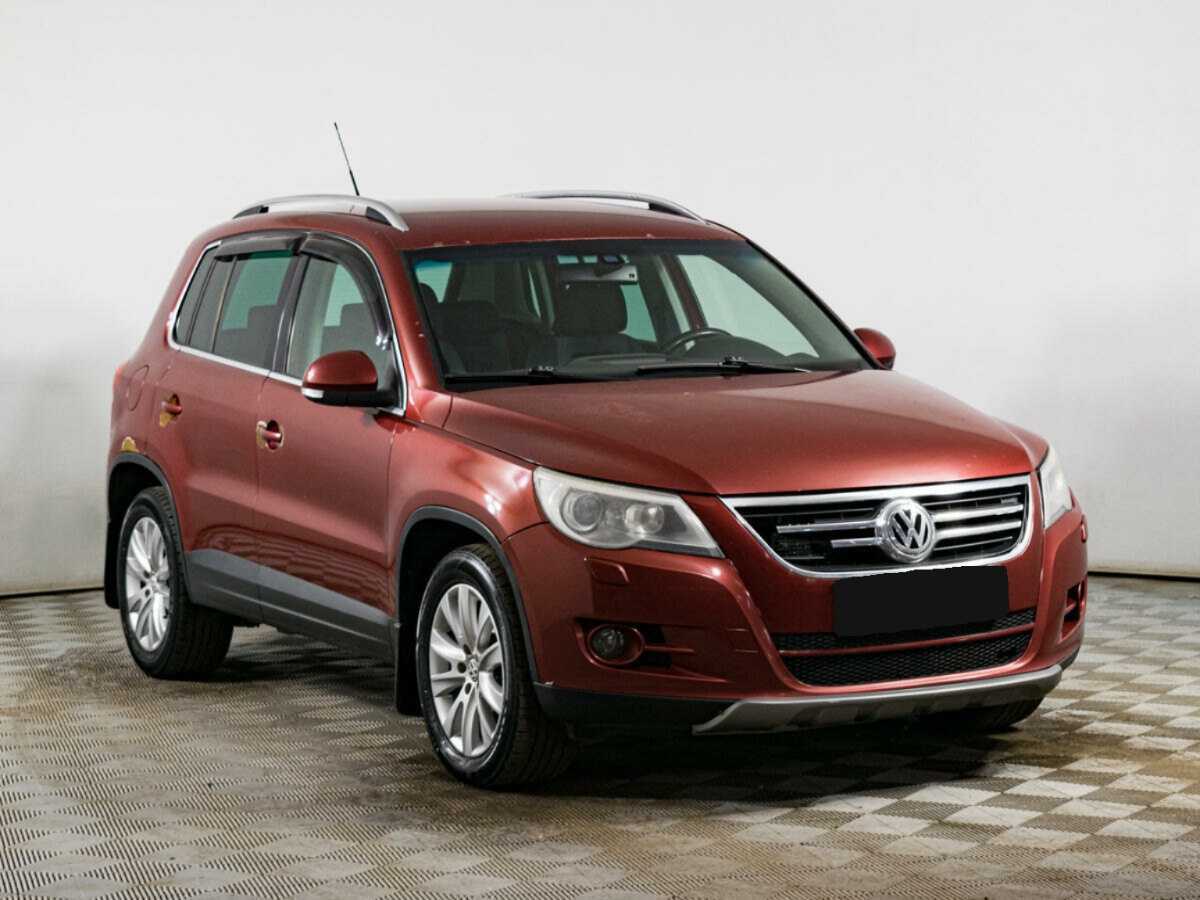 Volkswagen Tiguan с пробегом — 2009 год. Фото: #2