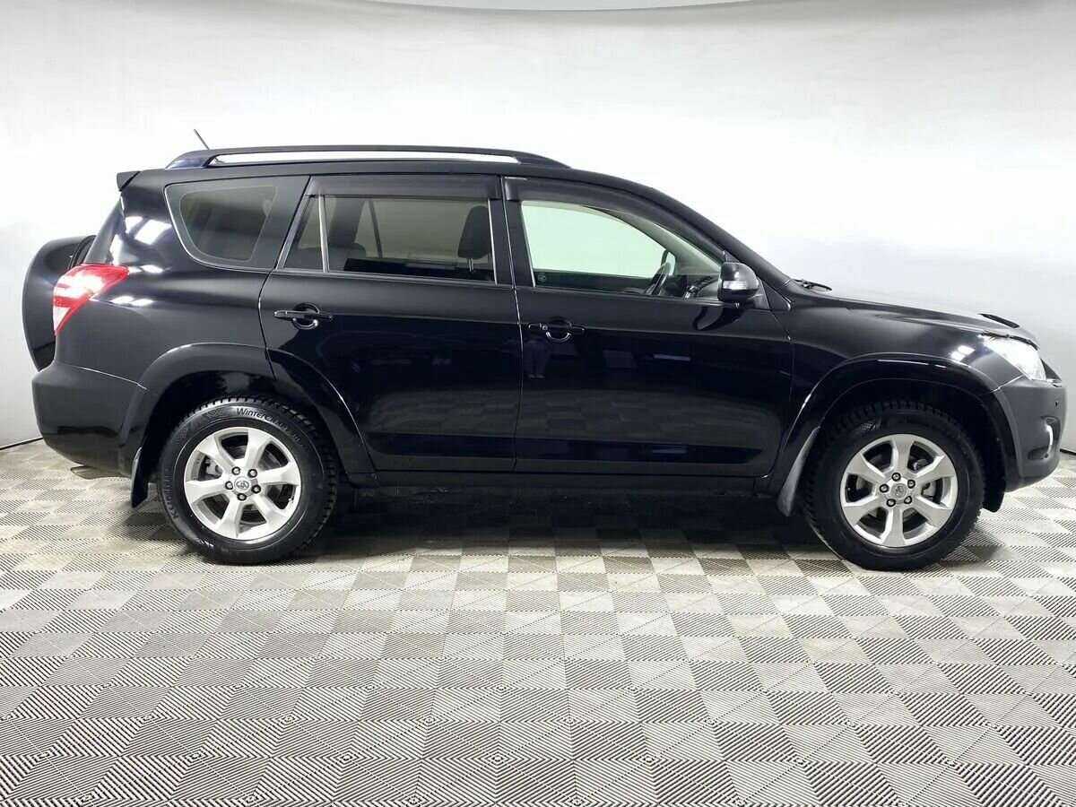 Toyota RAV4 с пробегом — 2008 год. Фото: #2