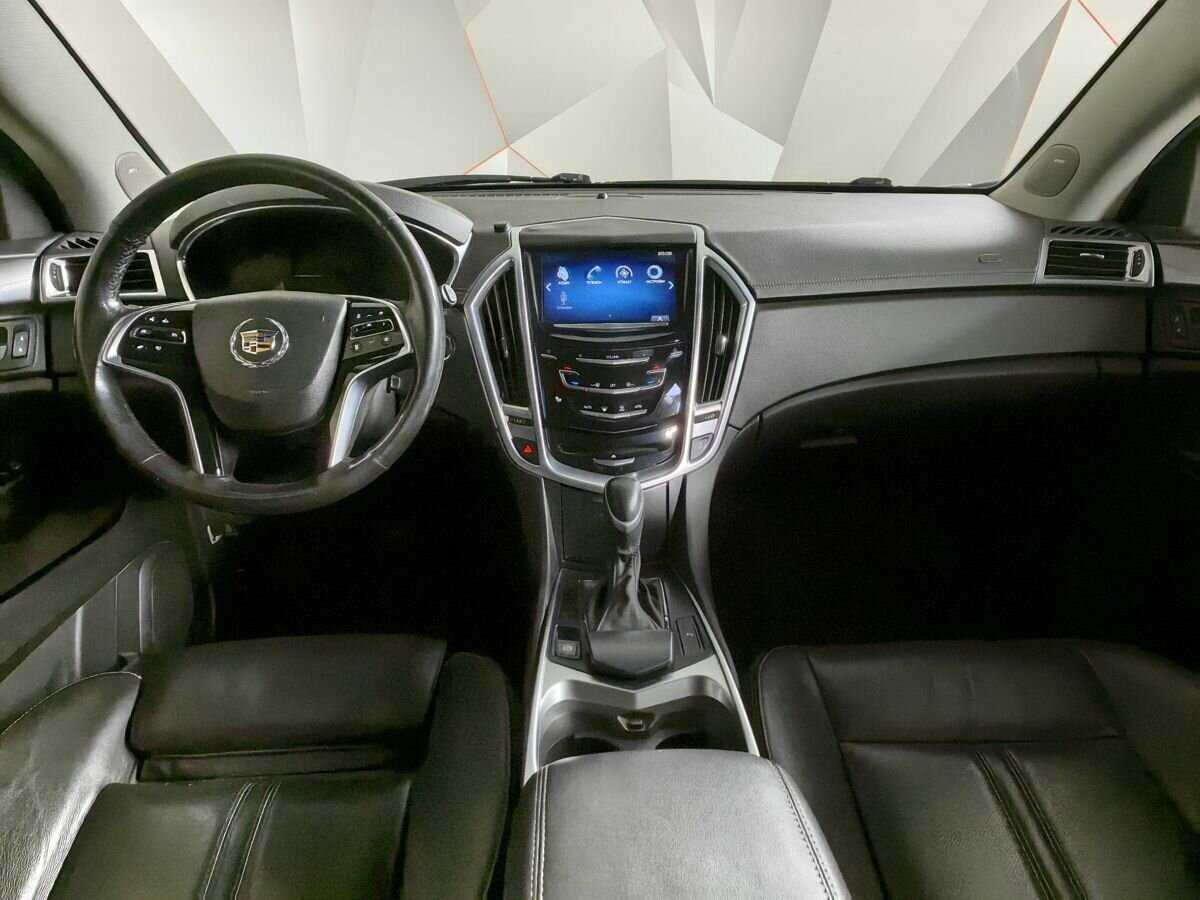 Cadillac SRX с пробегом — 2014 год. Фото: #9