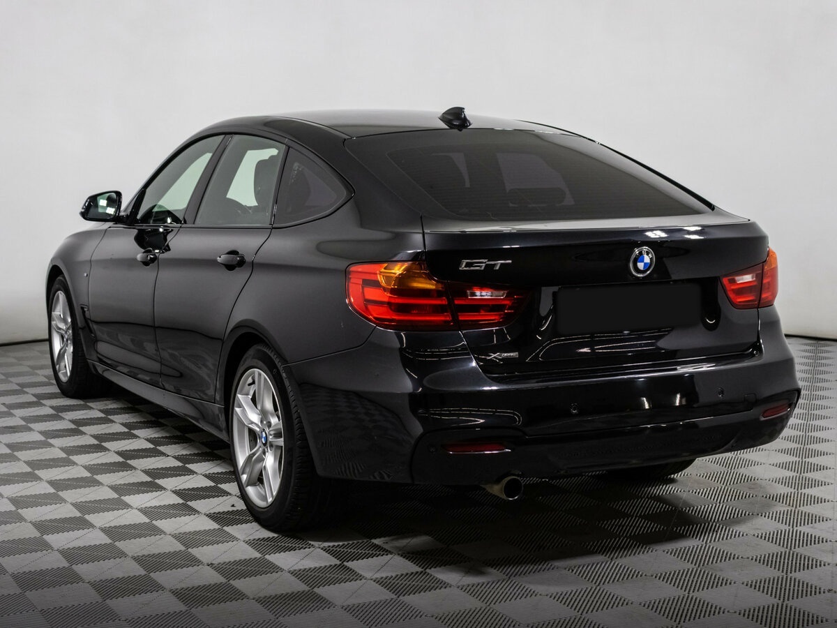 BMW 3 серии с пробегом — 2015 год. Фото: #5