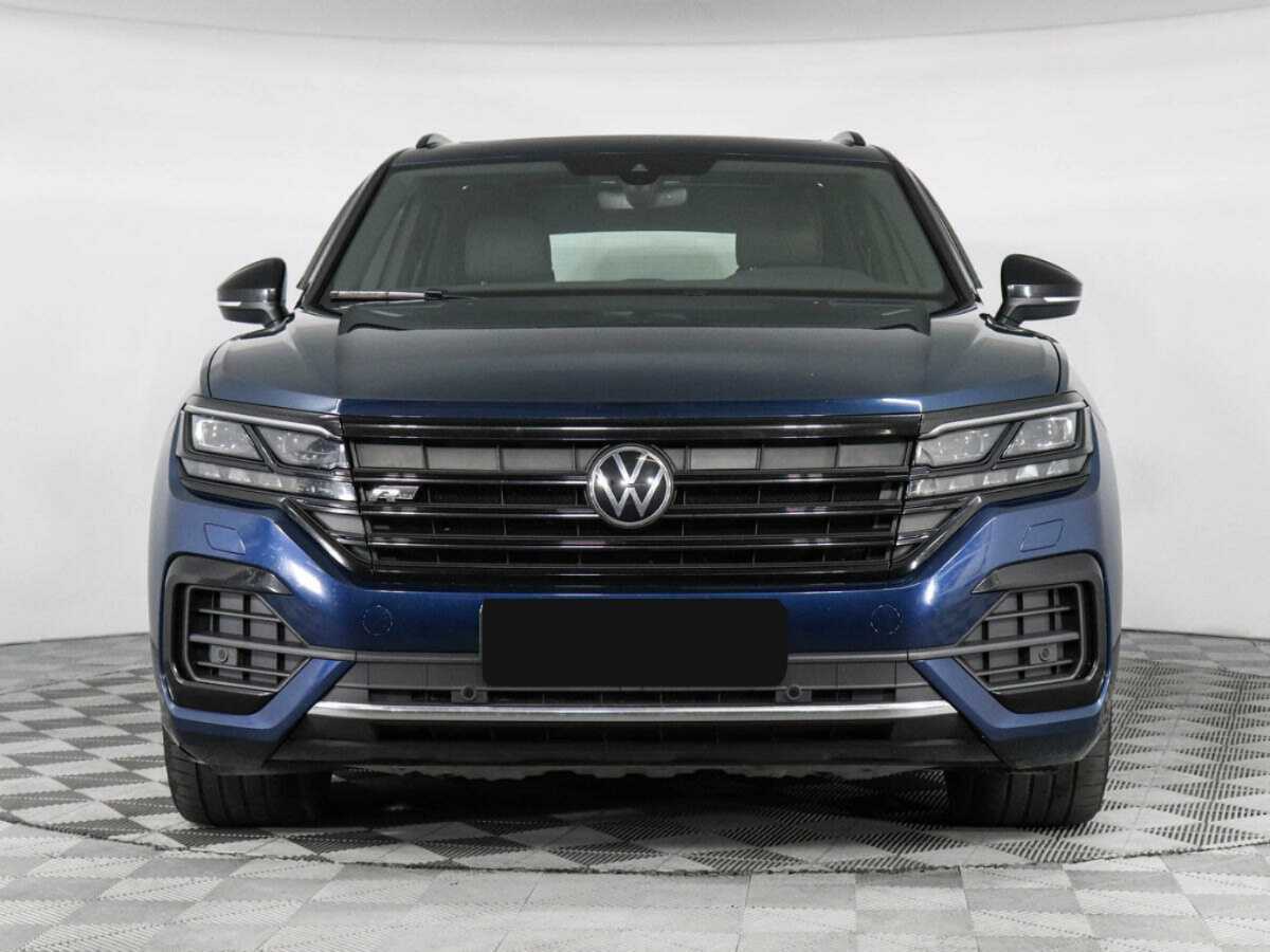 Volkswagen Touareg с пробегом — 2021 год. Фото: #1