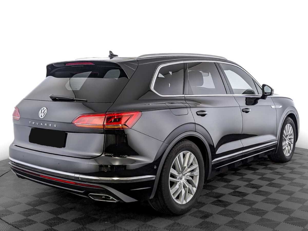 Volkswagen Touareg с пробегом — 2019 год. Фото: #4