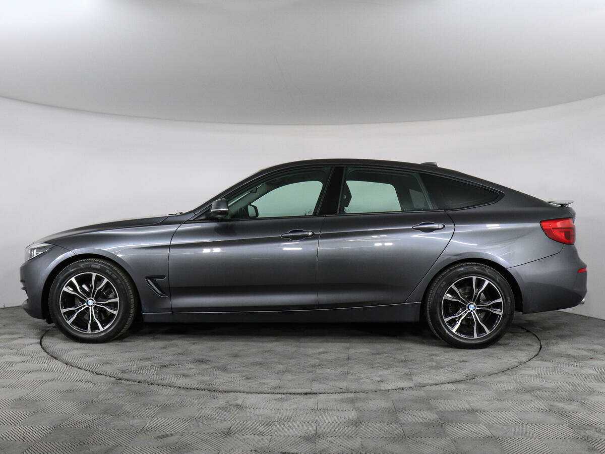 BMW 3 серии с пробегом — 2017 год. Фото: #4