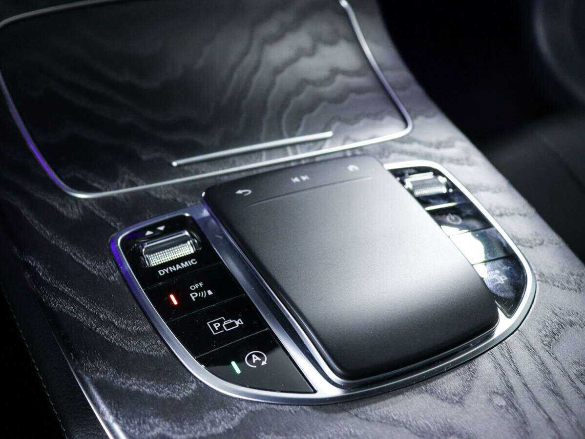 Mercedes-Benz E-Класс с пробегом — 2021 год. Фото: #15