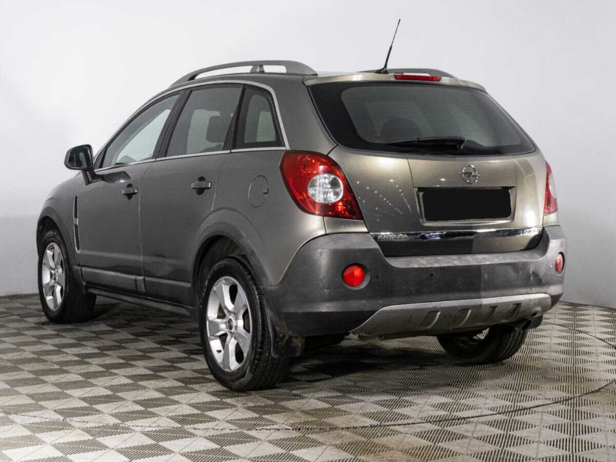 Opel Antara с пробегом — 2007 год. Фото: #6