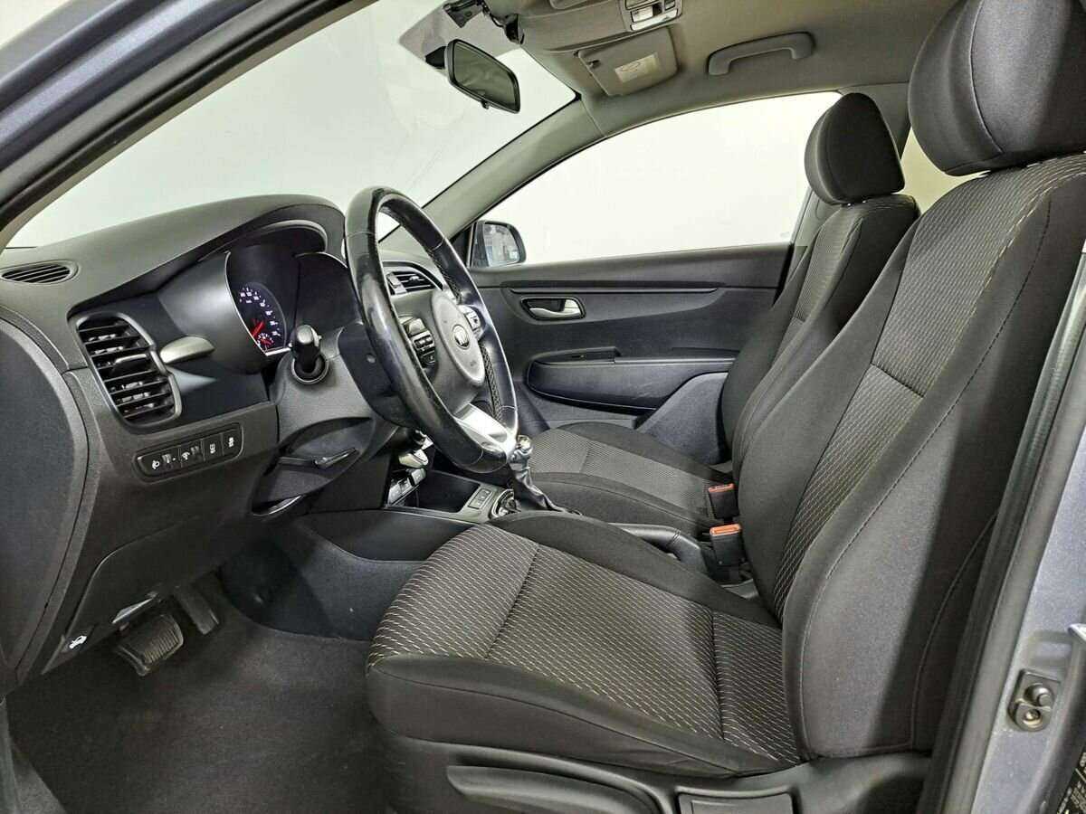 Kia Rio с пробегом — 2018 год. Фото: #14