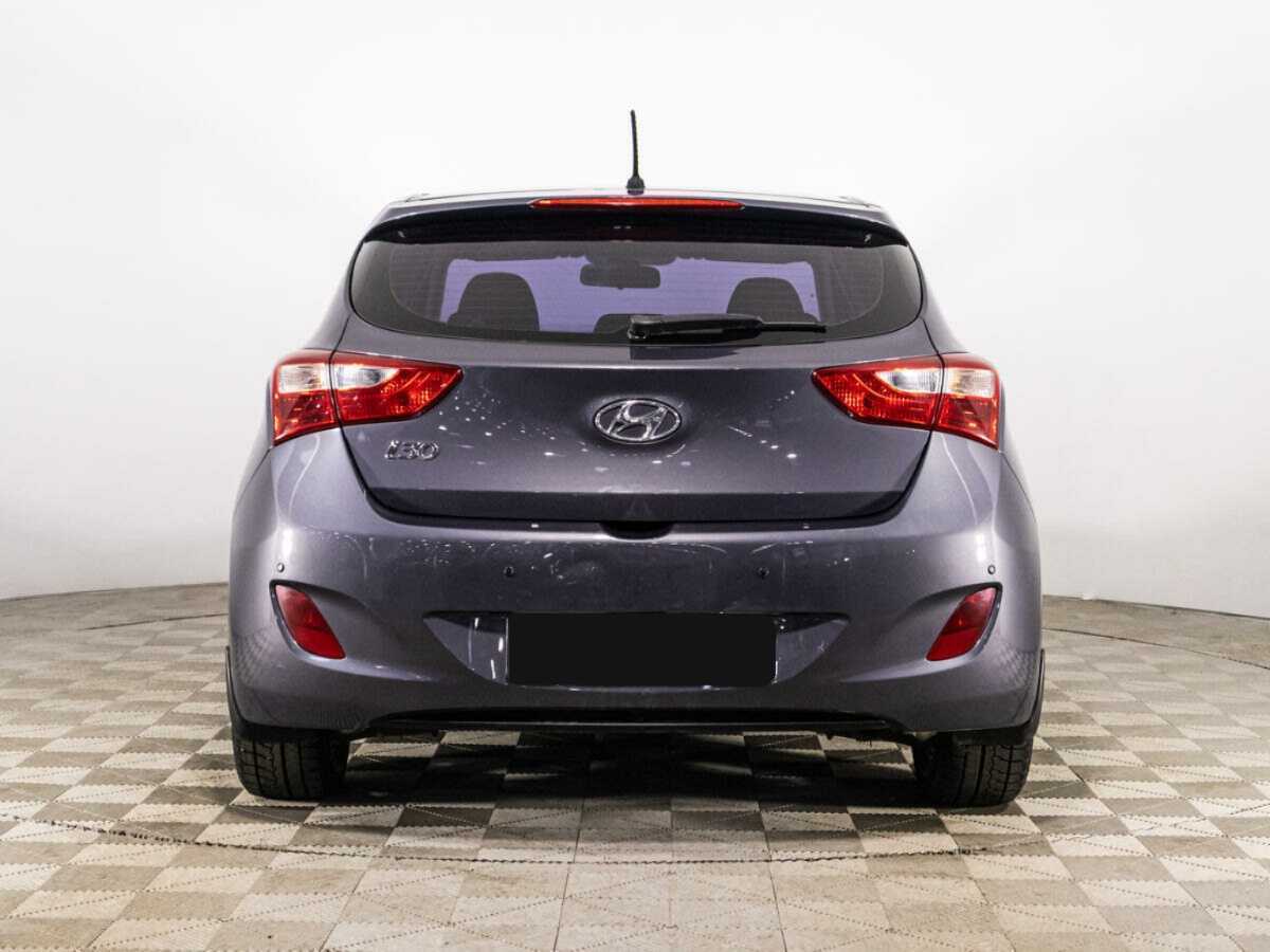 Hyundai i30 с пробегом — 2015 год. Фото: #5