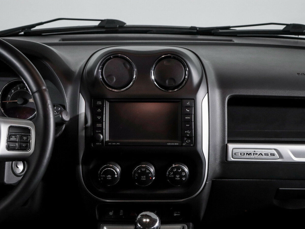 Jeep Compass с пробегом — 2013 год. Фото: #11