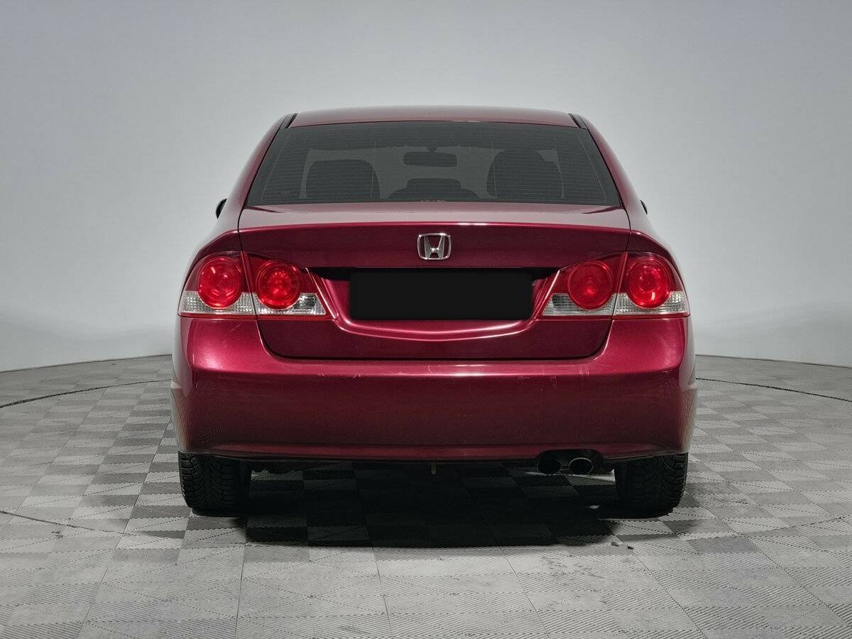 Honda Civic с пробегом — 2007 год. Фото: #6