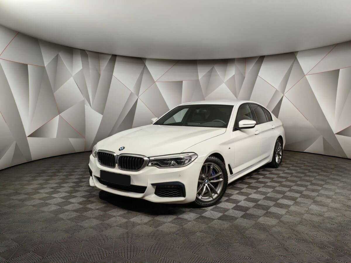 BMW 5 серии с пробегом — 2019 год. Посмотреть фото